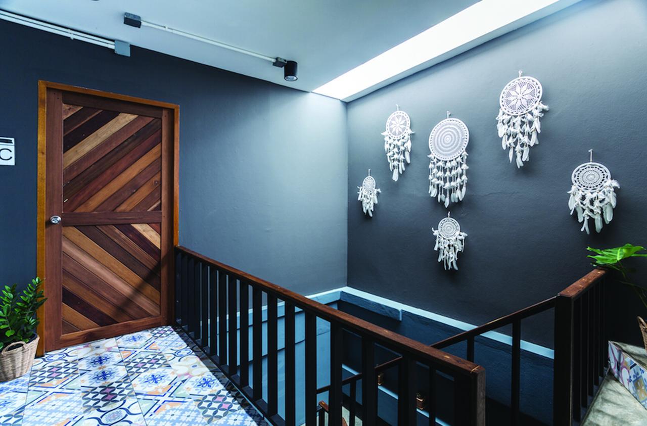 Funwahn Hostel And Cafe チエンマイ エクステリア 写真