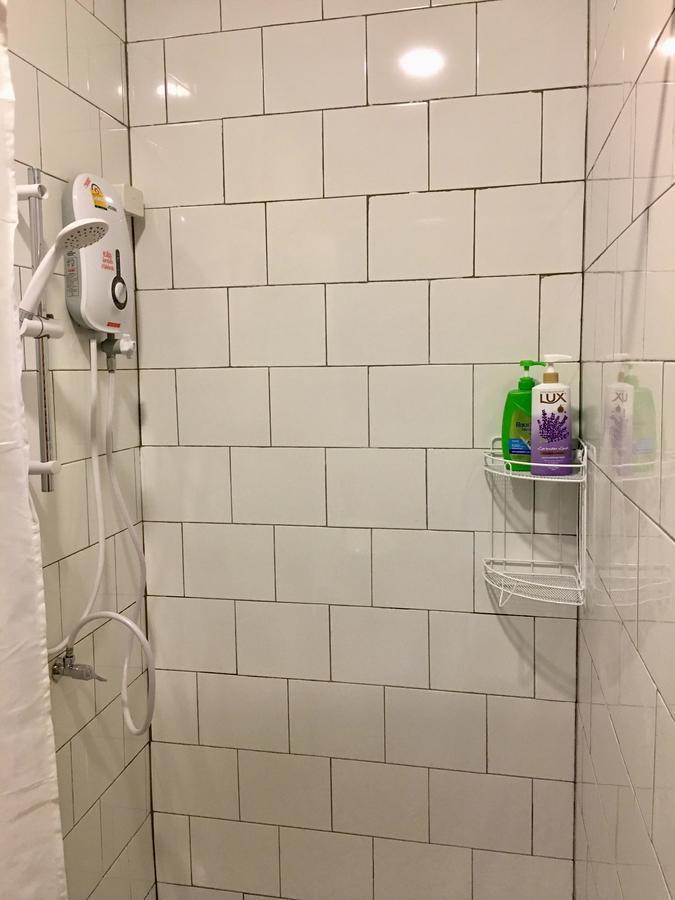 Funwahn Hostel And Cafe チエンマイ エクステリア 写真